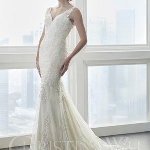 Christina Wu Style 15625 Ivory/Nude